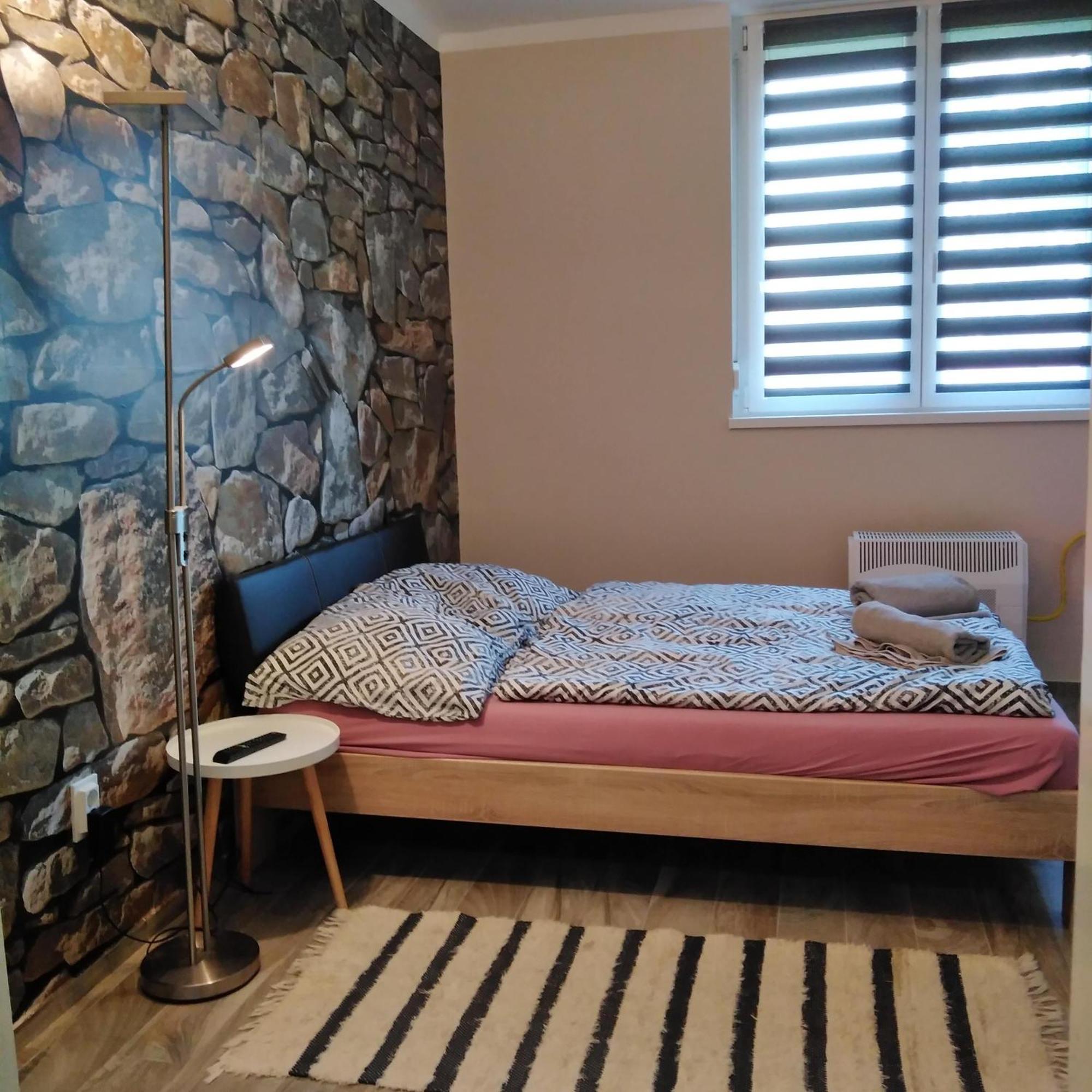 Desi Apartman Kaposvár Exteriér fotografie