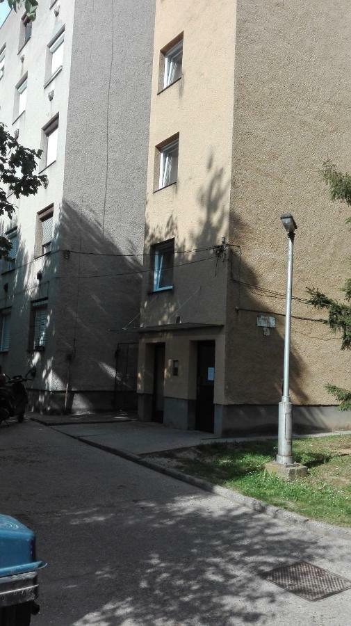 Desi Apartman Kaposvár Exteriér fotografie